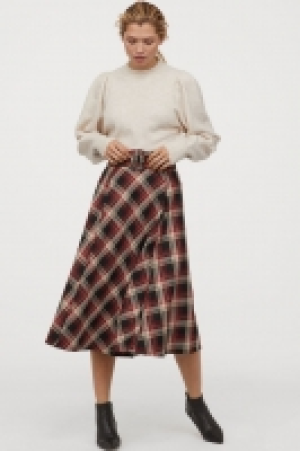  Circular skirt £18.00