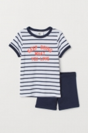  Jersey pyjamas £5.00