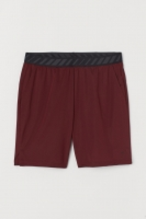  Mesh sports shorts £9.00