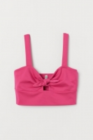  Cropped top £7.00
