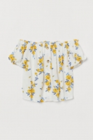 HM   Short off-the-shoulder blouse