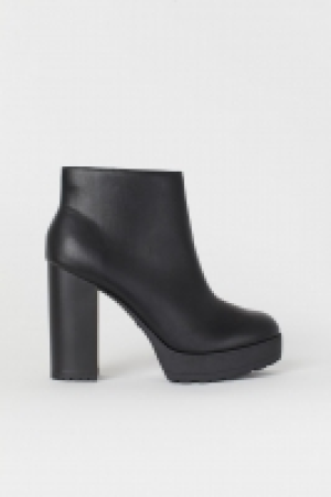  Platform boots £9.00