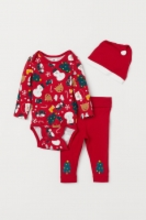  3-piece cotton jersey set £3.00