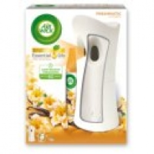 Air Wick Freshmatic Autospray Kit, White Vanilla Bean - Holder & 1 Re