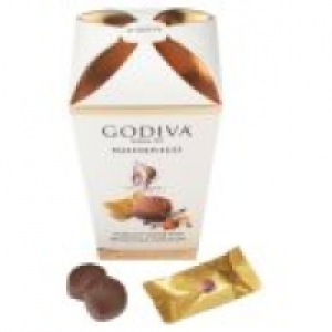Godiva Masterpieces Hazelnut Oyster with Belgian Milk Chocolate