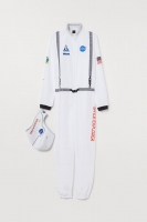 HM   Astronaut costume