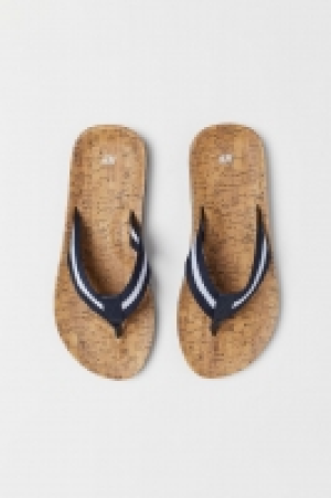  Flip-flops £9.00