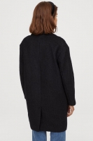 HM   Wool-blend bouclé coat