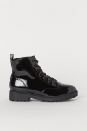  Pile-lined boots £21.00