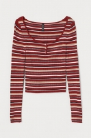  Ribbed top £10.00
