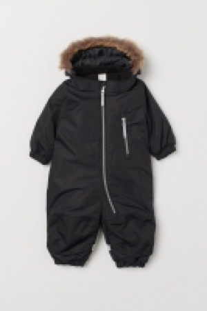  Water-repellent all-in-1 suit £21.00