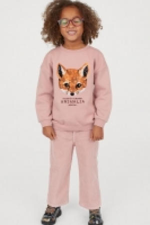  Sweatshirt with sequins £7.00