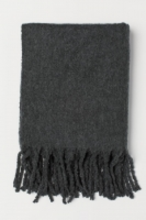  Wool-blend blanket £24.00
