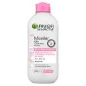 Garnier Micellar Milky Cleansing Water