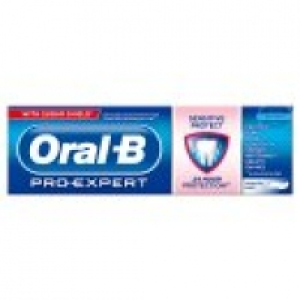 Oral B Pro Expert Sensitive & Gentle Whitening Toothpaste