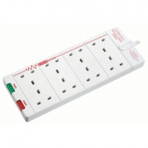 Masterplug 8 Socket Extension Lead With Surge Protection Whi £16.00