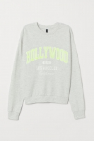 Sweatshirt £3.00
