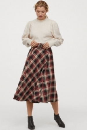  Circular skirt £17.00
