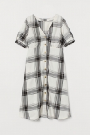  MAMA V-neck dress £17.00