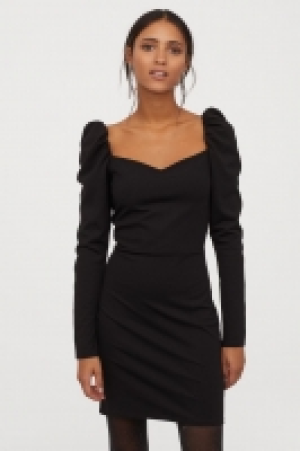  Puff-sleeved dress £12.00