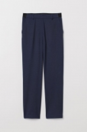  Pull-on cigarette trousers £11.00