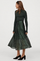 HM   Calf-length sequined skirt