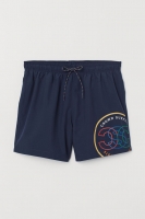 HM   Printed swim shorts