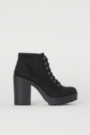  Platform boots £15.00