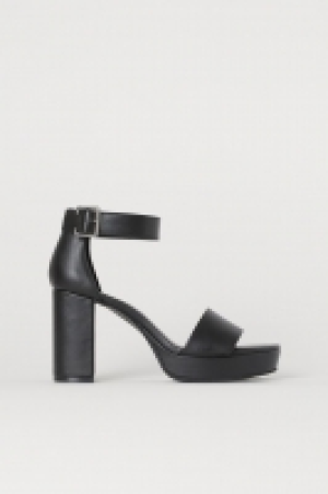 HM   Platform sandals