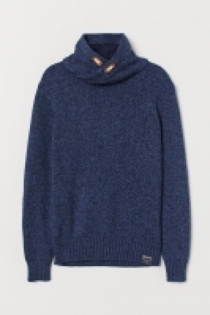 HM   Funnel-collar jumper