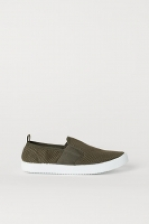  Slip-on trainers £6.00