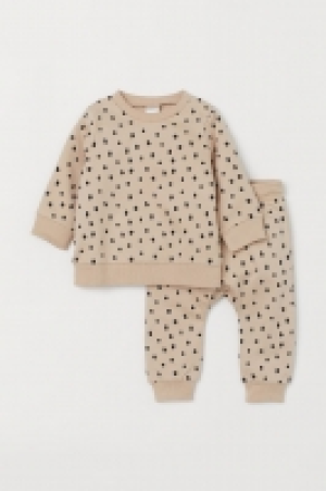  2-piece cotton set £5.00