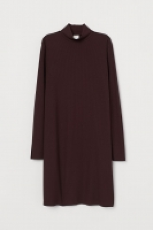 HM   Ribbed turtleneck dress