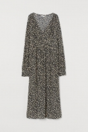  MAMA Crêpe dress £18.00