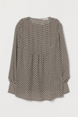 HM   MAMA Blouse with pin-tucks