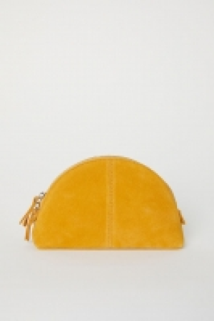 HM   Suede make-up bag