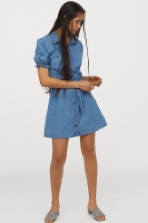 HM   Puff-sleeved denim dress