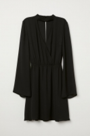  V-neck wrap dress £6.00