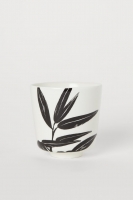 HM   Porcelain mug