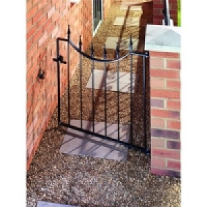 Windsor Gate Black 925x914mm
