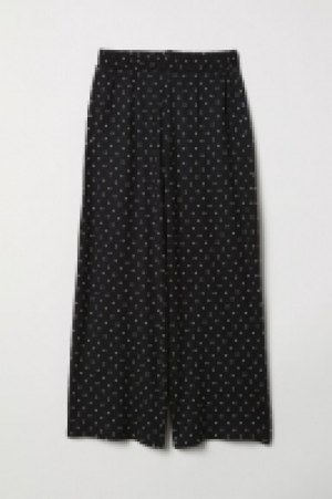  Wide jersey trousers £4.00