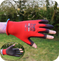 InExcess  Rhino TraffiGlove Red Cut Level 1 Safety Gloves - Small