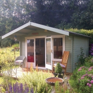 Wickes  Shire 10 x 10 ft Gisburn Double Door Log Cabin with Overhang