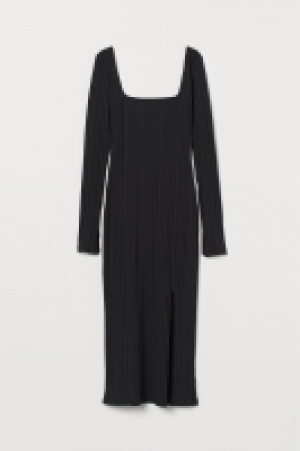  Ribbed bodycon dress £21.00