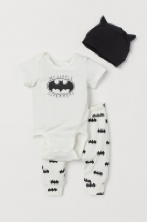  3-piece jersey set £6.00