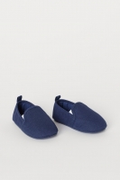 HM   Slip-on shoes