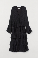 HM   Jacquard-patterned dress