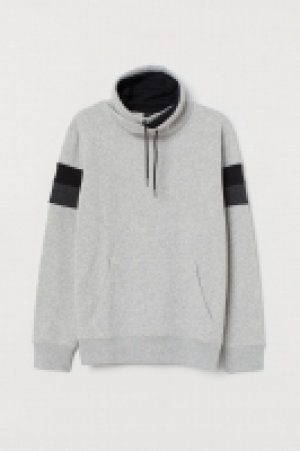 HM   Funnel-collar sweatshirt