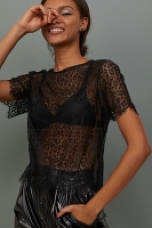  Lace top £7.00