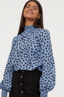 HM   Stand-up collar blouse